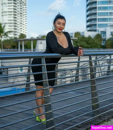 Selenaxadams OnlyFans Thumbnail #Xtr1f2OTj0