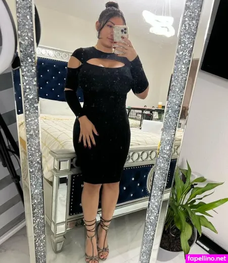 Selenaxadams OnlyFans Thumbnail #iUO0yUC21V