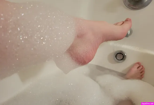 Seleneesmeray OnlyFans Thumbnail #Vv9tFvAvkX