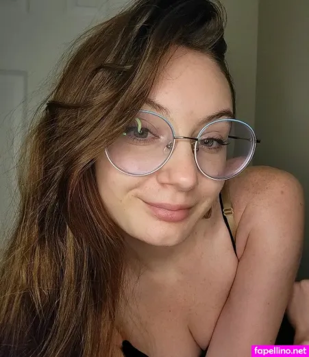 Seleneesmeray OnlyFans Thumbnail #iI2jUhef0P