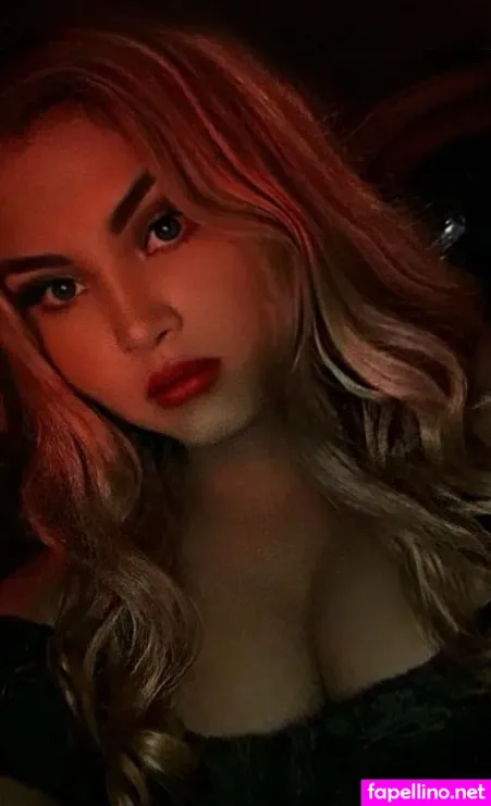 Selenenova8 OnlyFans Thumbnail #eEV57lgSPX