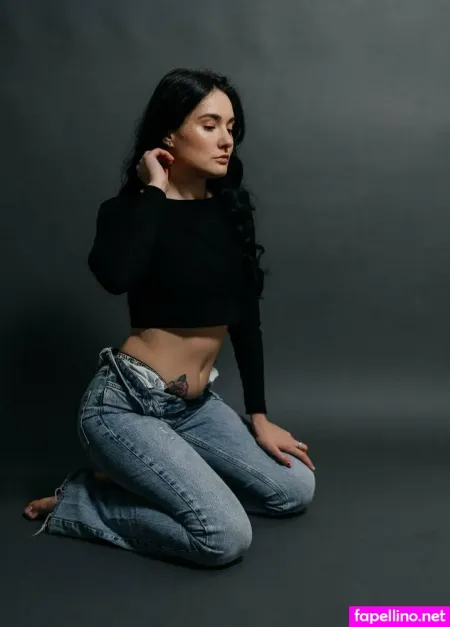 Selenie OnlyFans Thumbnail #jot3xcOfoF