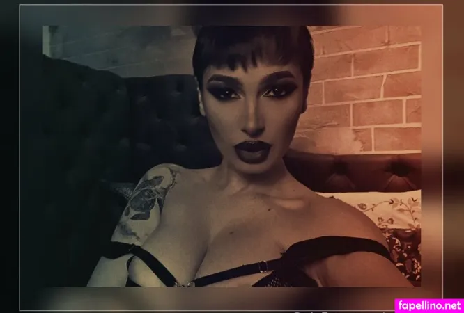 Selennenoir Main Profile Photo