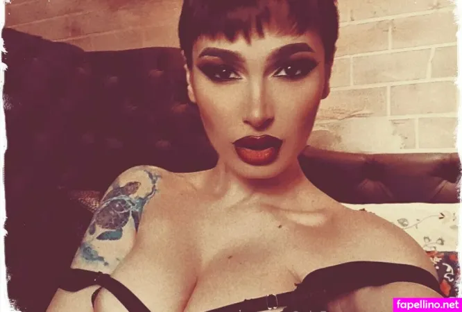 Selennenoir OnlyFans Thumbnail #TmHmUipKBc