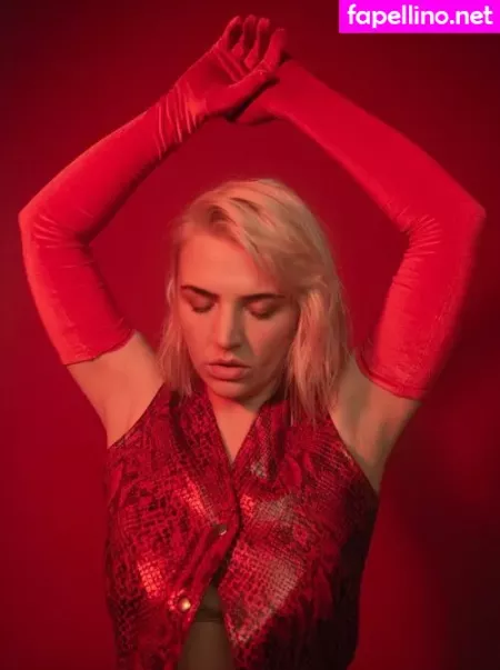 Self Esteem OnlyFans Thumbnail #CpypW7D0Oz