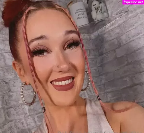 Selfcarewithchloe OnlyFans Thumbnail #VMX2GOrGEb