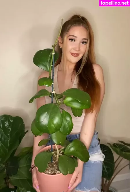 Selfcarewithchloe OnlyFans Thumbnail #ucpNHaOwwh