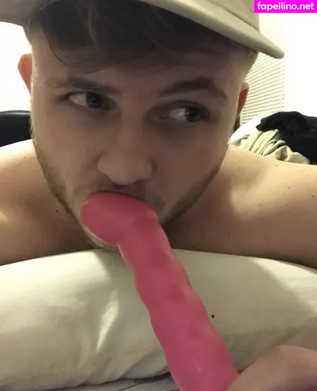 Selfiejesus OnlyFans Thumbnail #ExOX32Fgp2
