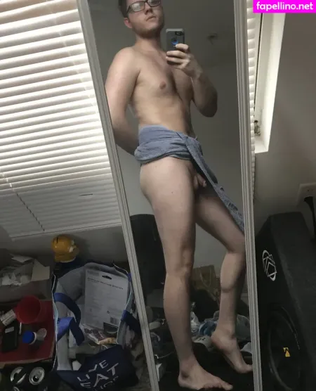 Selfiejesus OnlyFans Thumbnail #b0aXOGCGmz