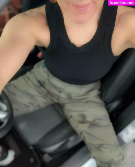 Selfiewife OnlyFans Thumbnail #7ZMlnogg9w