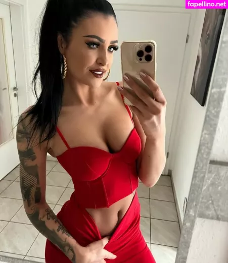 Selina Fox OnlyFans Thumbnail #ViG3lGaoqZ