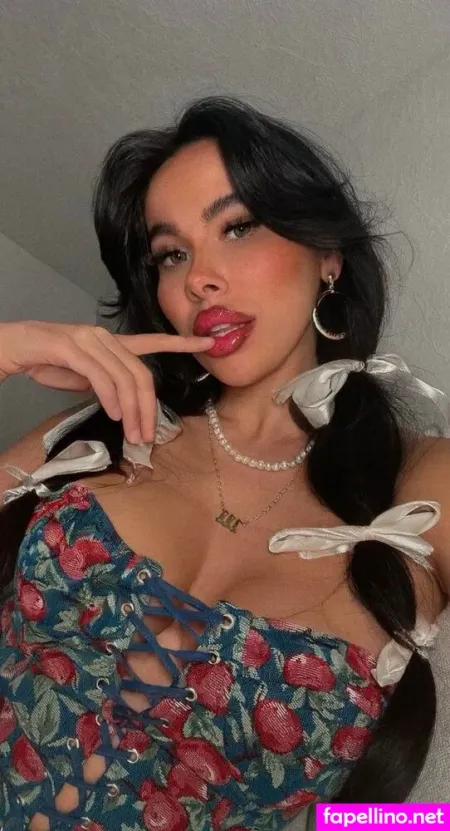 Selina Groetzner OnlyFans Thumbnail #LtXZSoSegZ