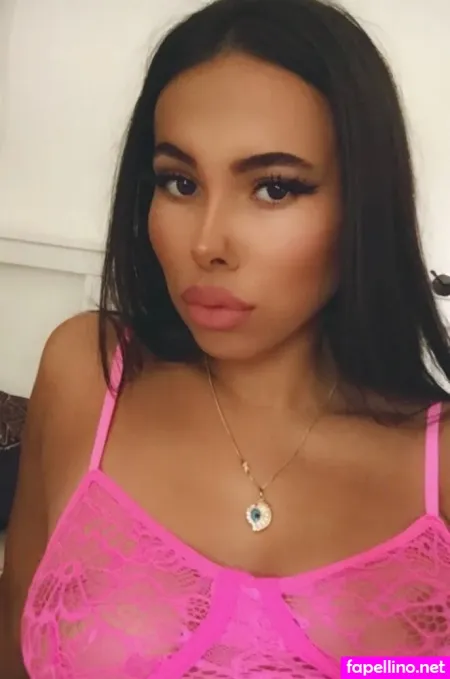 Selina Groetzner OnlyFans Thumbnail #j4Y0xTuUlM