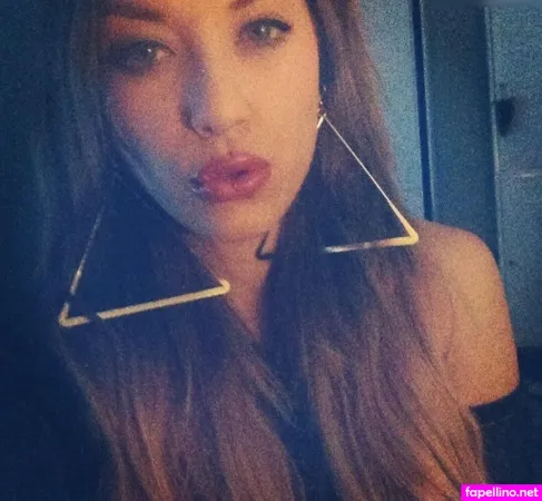 Selina Metzger OnlyFans Thumbnail #GuJtc6hzIH