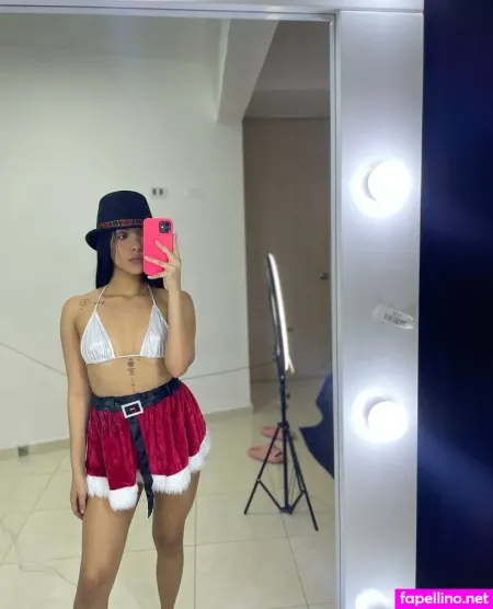 Seliname OnlyFans Thumbnail #9WUmUV1jZS