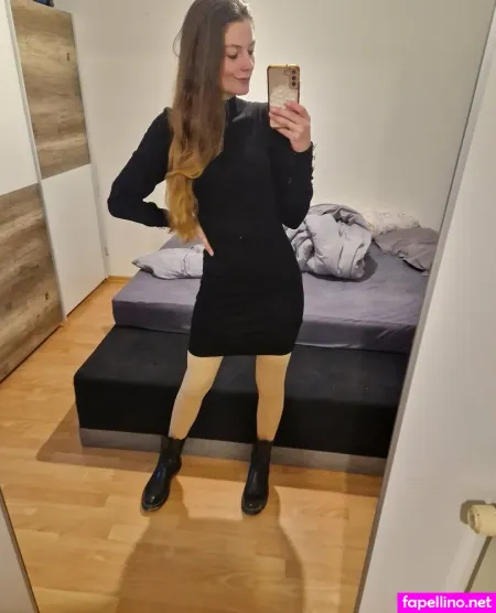 Selinassecrets OnlyFans Thumbnail #eKsPx7IBzV