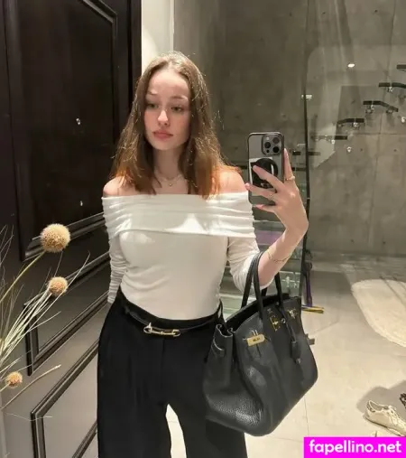 Selinay Saf OnlyFans Thumbnail #rMh532pP4N