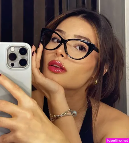 Selinhayat 0 OnlyFans Thumbnail #gsXxDmhJ2v