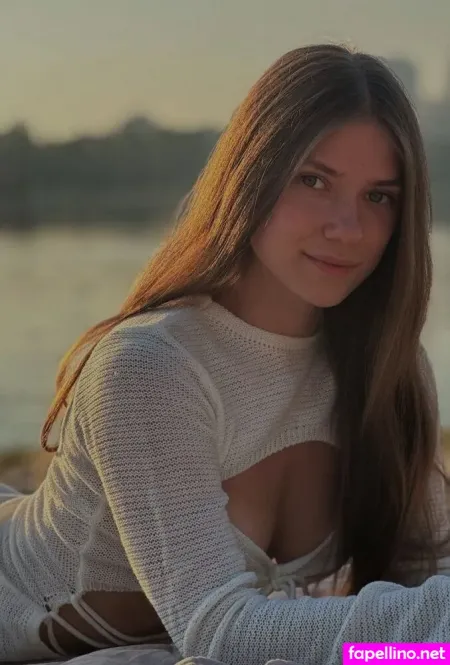 Selinka 2 OnlyFans Thumbnail #bHc6Ly3dPD