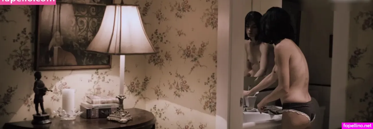 Selma Blair OnlyFans Thumbnail #ewN0e2cV63