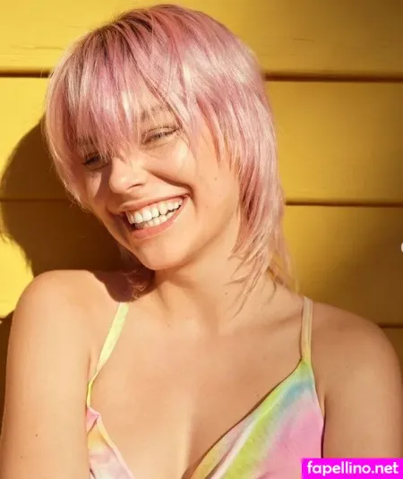 Selma May OnlyFans Thumbnail #Q5cKdaF2bB