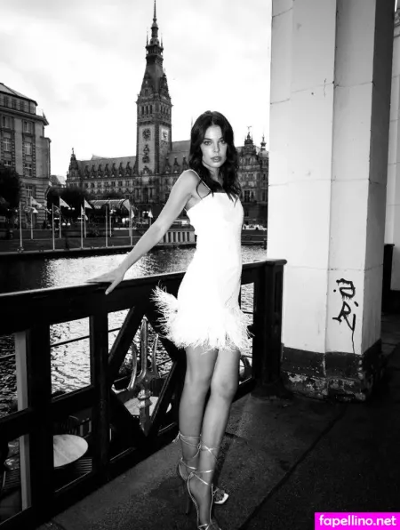 Selma May OnlyFans Thumbnail #b1ejoEKvg9