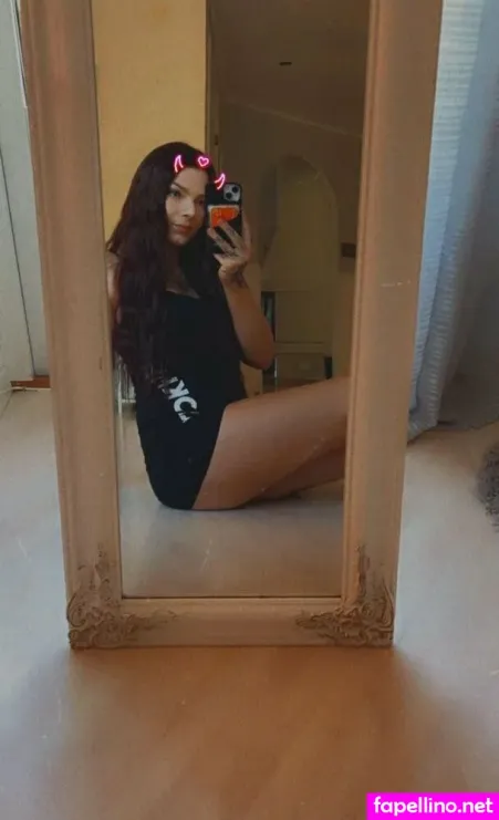 Selmasprivata OnlyFans Thumbnail #F1eZ8P6Wiy