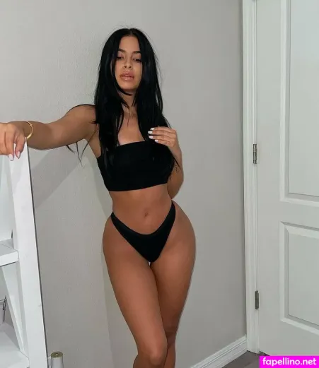 Seniaax3 OnlyFans Thumbnail #kBESaHr8oC