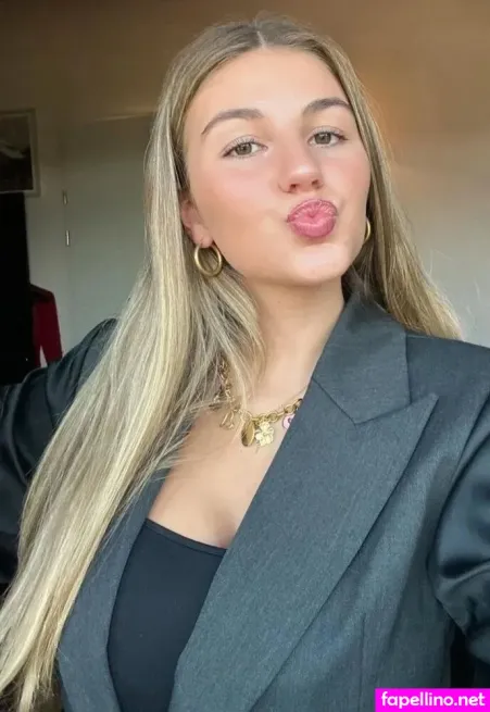 Senna Bellod OnlyFans Thumbnail #9RpFHYdHJx