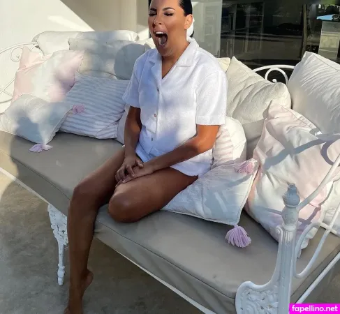 Senna Gammour OnlyFans Thumbnail #IyucuPkuB2