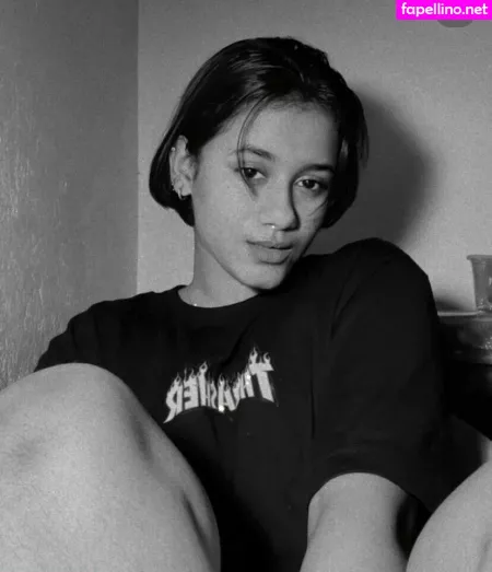 Senorita Sara OnlyFans Thumbnail #QFGKn1xFyN