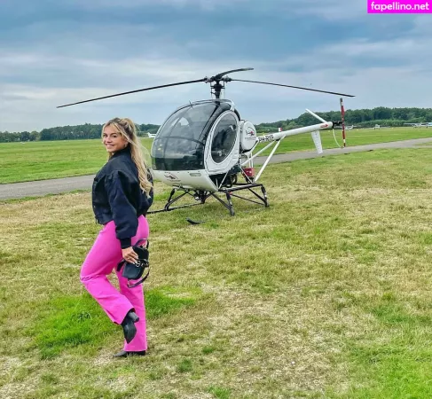 Sensi Lowe OnlyFans Thumbnail #yhKLeHMHKJ