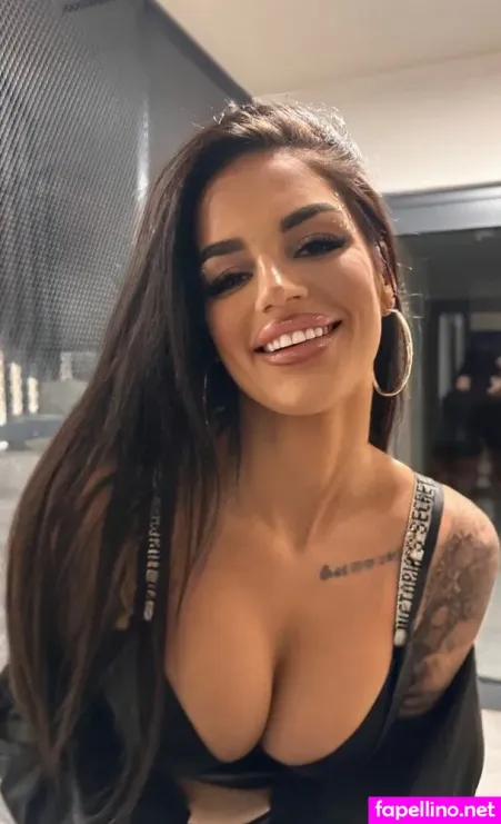 Sensi Paris OnlyFans Thumbnail #A1f1GJkdG1