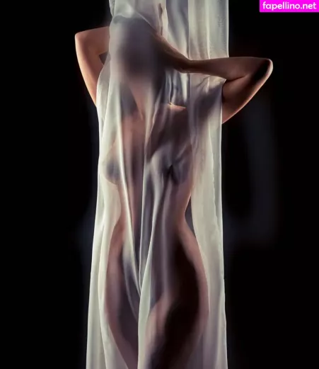 Sensual Reem OnlyFans Thumbnail #XeN4lR4LMr