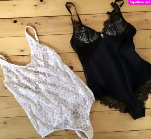 Sensualvibesss OnlyFans Thumbnail #TXtnIc3oMc