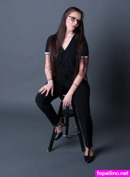 Senta Kristall Aka Sentaurban19 OnlyFans Thumbnail #idWb5YOd17