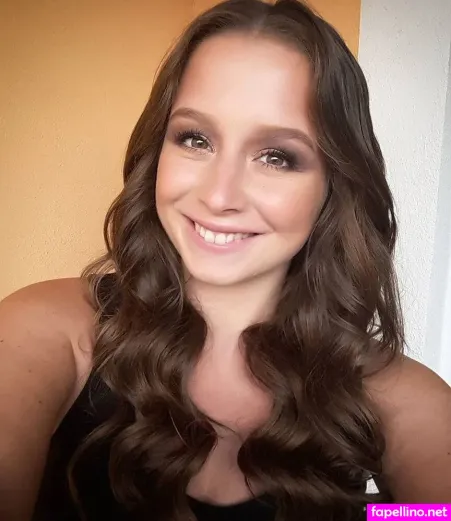 Senta Sofia Delliponti OnlyFans Thumbnail #G2Hxrl47DN