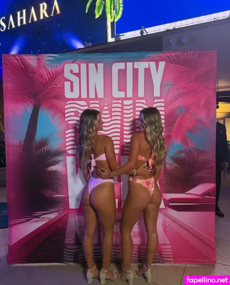 Senter Sisters OnlyFans Thumbnail #hDHmBNgCtw