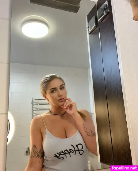 Sepichris OnlyFans Thumbnail #xEmJrELBQ5