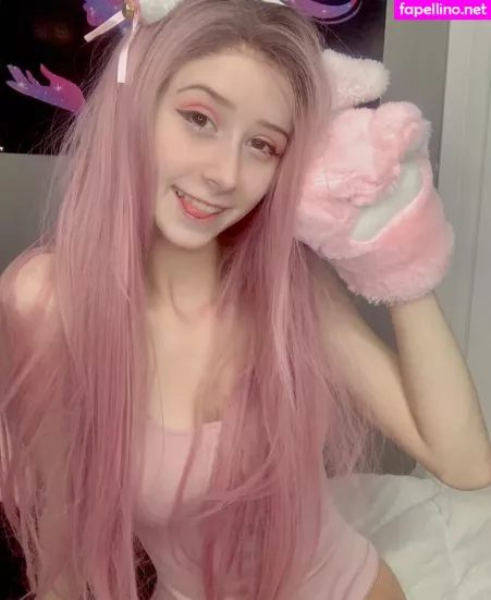 Serabrooks OnlyFans Thumbnail #HkUve6GsY2