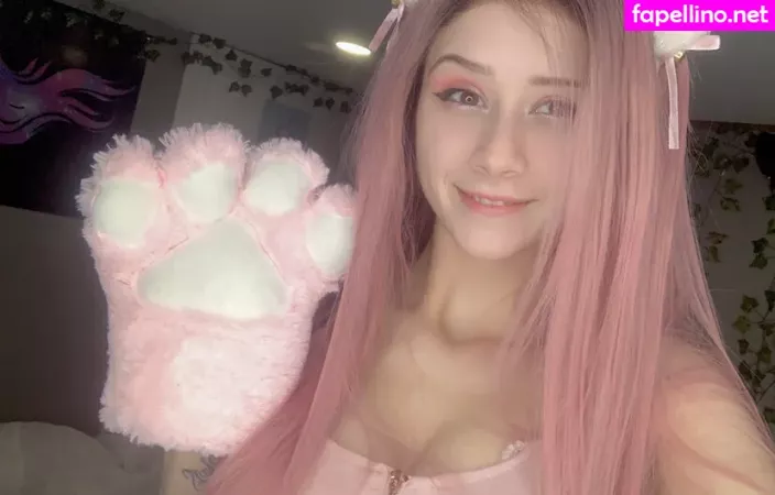 Serabrooks OnlyFans Thumbnail #i80Og7tteA