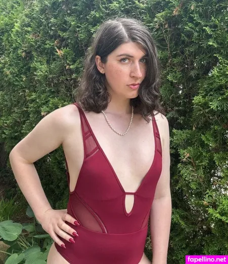 Serafinafell OnlyFans Thumbnail #arJ3esMqjb