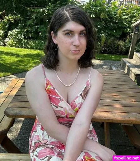 Serafinafell OnlyFans Thumbnail #hUGEfJ9ndN