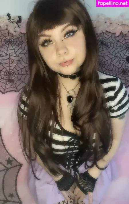 Seraphicsiren OnlyFans Thumbnail #F6FgoMguWO