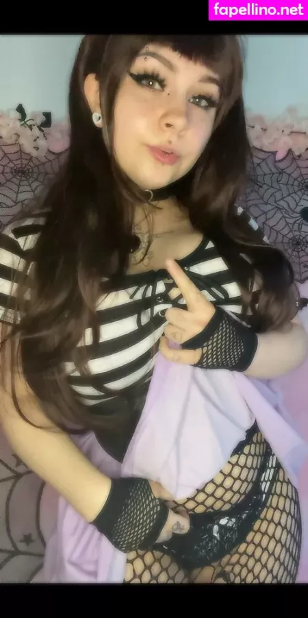 Seraphicsiren OnlyFans Thumbnail #Olvb0fWaEX