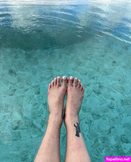 Serena 1999 OnlyFans Thumbnail #zIj85PndqP