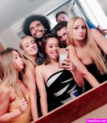 Serena Mello OnlyFans Thumbnail #AlkVWR0SLT