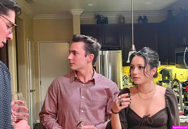 Serena Mello OnlyFans Thumbnail #VVWF3RJD1k