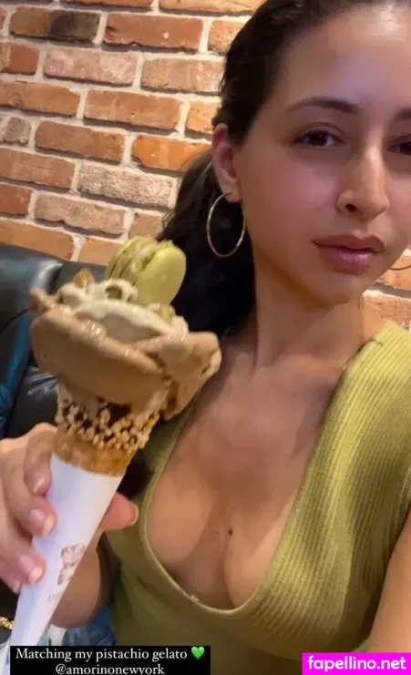 Serena Milan OnlyFans Thumbnail #5pfQ4ioI7h
