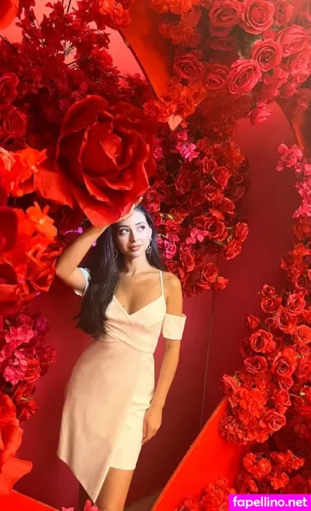 Serena Milan OnlyFans Thumbnail #jsfXY4iCCT